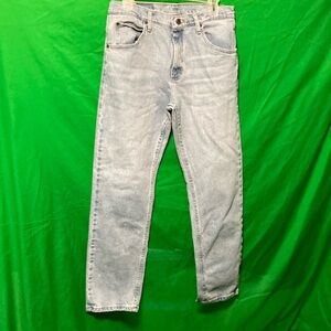 Men’s Wrangler’s straight leg jeans